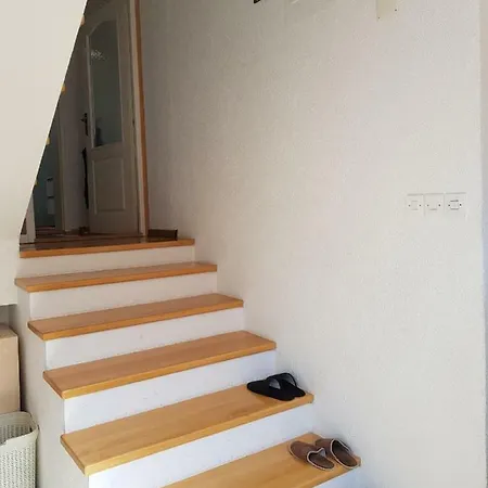 Homestay Ostanak kod kuće *